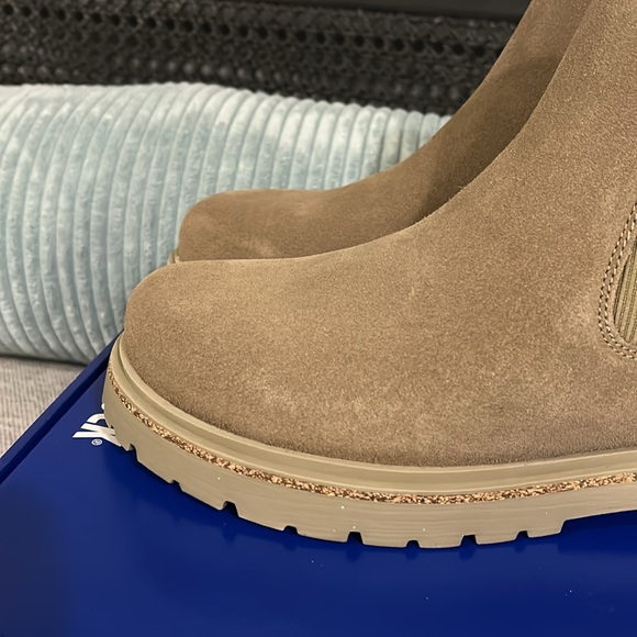Birkenstock‎ Women’s Highwood Slip On Taupe Suede Leather Chelsea Boots - Picture 3 of 7